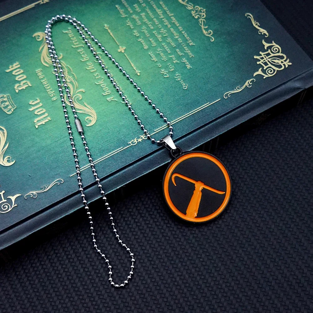 Half-Life Lambda Crowbar Necklace & Keychain