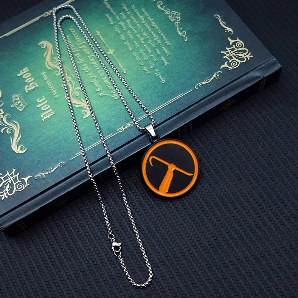 Half-Life Lambda Crowbar Necklace & Keychain